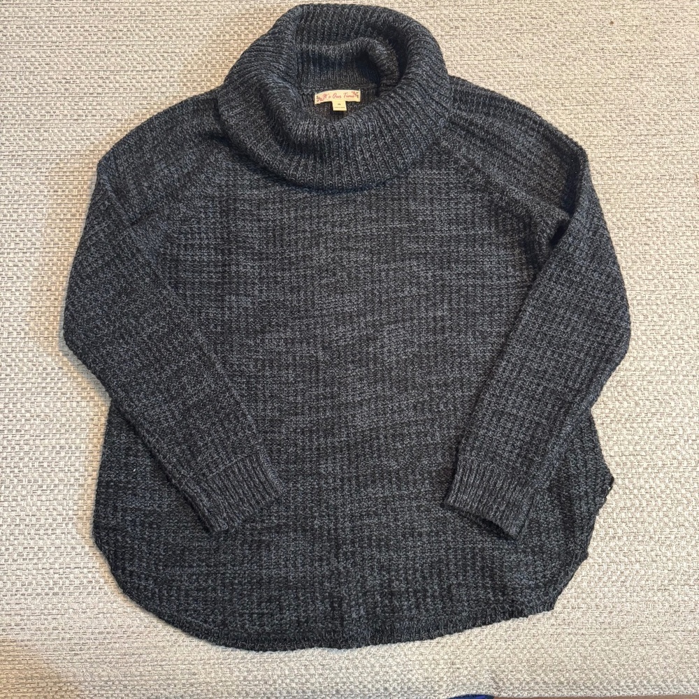 It's Our Time Women’s Gray Turtleneck Sweater Size M